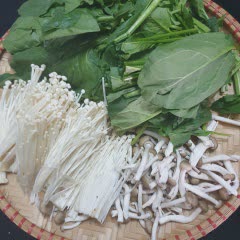 Cách Làm Cải Bó Xôi Sốt Nấm Kim Châm | Ngon Miệng