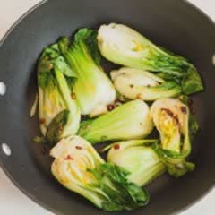 Cách làm Cải thìa xào gừng và tương Miso