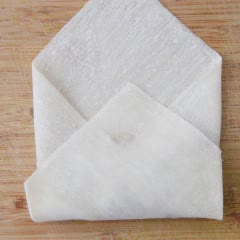 Cách gói chả giò chay rau củ