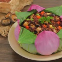 Cách Làm Cơm Gạo Lứt Thập Cẩm Gói Lá Sen Bổ Dưỡng