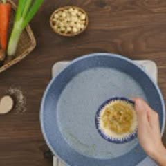 Cách Làm Cơm Gạo Lứt Thập Cẩm Gói Lá Sen Bổ Dưỡng