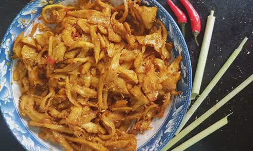 Cách làm Mì căn cà ri sả ớt