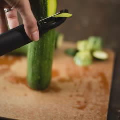 Cách làm mì từ bí ngòi