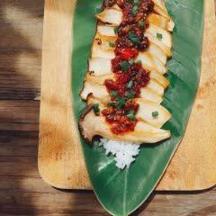 Cách làm Nấm đùi gà áp chảo sốt cay