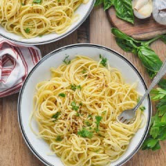 Cách làm Spaghetti Aglio e Olio