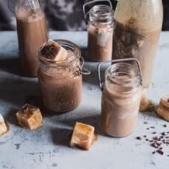 Cách làm Sữa hạnh nhân chocolate