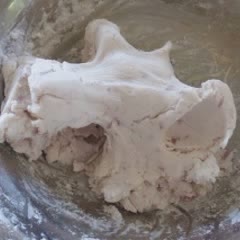 Cách Làm Chè Đậu Phộng Khoai Môn Hấp Dẫn Thơm Ngon