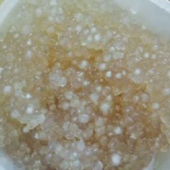 Cách làm Chè Đậu Xanh Bột Báng cùng nước cốt dừa và hạt é