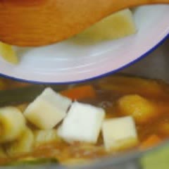 Cách làm chè chuối khoai lang Indonesia