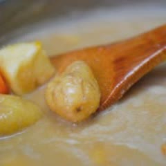 Cách làm chè chuối khoai lang Indonesia