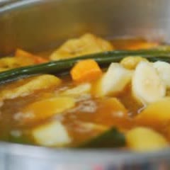 Cách làm chè chuối khoai lang Indonesia