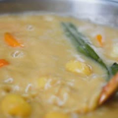Cách làm chè chuối khoai lang Indonesia