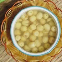 Cách Làm Chè Hạt Sen Nấu Đường Phèn Cực Thơm Ngon