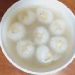 Cách nấu Chè Hạt Sen Nhãn Lồng đậu xanh giải nhiệt tại nhà
