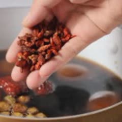 Cách nấu Chè Hột Gà bùi béo, thơm lừng, chuẩn vị Trung Hoa 