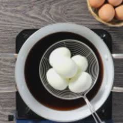 Cách nấu Chè Hột Gà bùi béo, thơm lừng, chuẩn vị Trung Hoa 