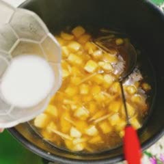 Cách làm chè khoai mì dừa nạo