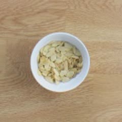 Cách Nấu Chè Khúc Bạch Hai Màu
