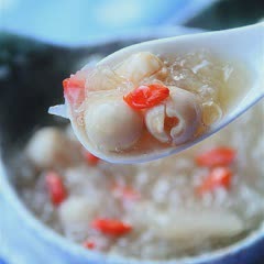 Cách Nấu Chè Nấm Tuyết Hạt Sen Thanh Nhiệt Cơ Thế
