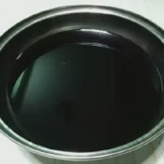 Cách làm chè sương sáo hột é ngọt thơm, mát rượi ngày hè
