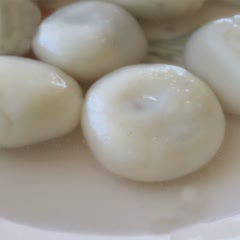 Cách làm chè trôi nước nhân hạt dẻ