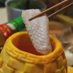 Cách Làm Cánh Gà Hấp Trái Bí Đỏ Cho Ngày Cuối Tuần