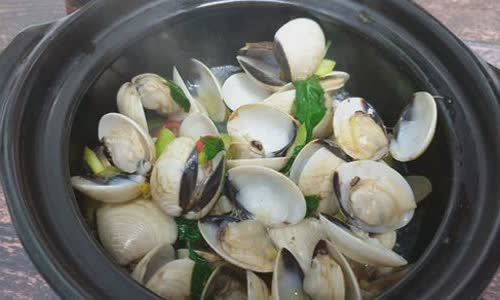 Cách Làm Nghêu Hấp Sả Thơm Cho Những Ngày Mưa