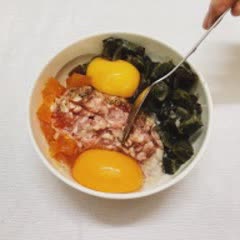 Cách làm Trứng Chưng Ba Màu cùng thịt heo xay thơm béo