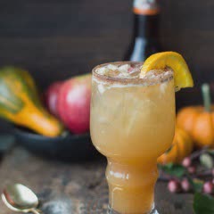 Cách pha cocktail cam táo hấp dẫn