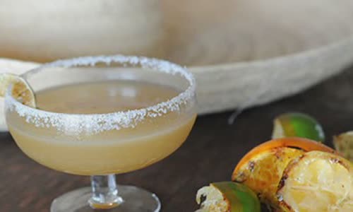 Cách làm cocktail margarita hoa quả nướng