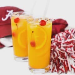 Cách làm Cocktail vàng