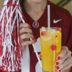 Cách làm Cocktail vàng