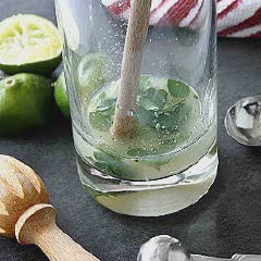 Cách Pha Chế Cocktail Với Dưa Hấu Ngon, Giải Khát