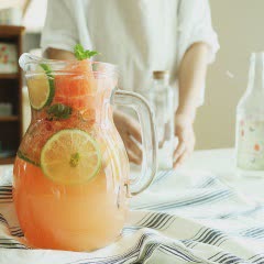 Cách pha mojito bưởi tươi mát