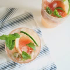 Cách pha mojito bưởi tươi mát