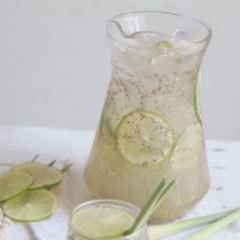 Cách Pha Nước Chanh Hạt Chia Hương Sả Chua Ngọt Cực Ngon