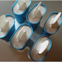 Cách Làm Kem Que Sữa Chua Dâu Tây Mát Lạnh Hấp Dẫn