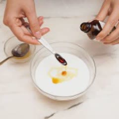 Cách làm Kem que sữa chua trái cây
