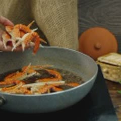 Cách làm Càng Ghẹ Kho Quẹt đậm đà đổi vị cho gia đình 