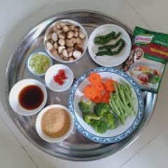 Cách Làm Nấm Rơm Kho Quẹt, Rau Củ Luộc Và Cơm Cháy Áp Chảo
