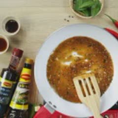Cách Làm Thịt Ba Chỉ Rim Lá Chanh Hấp Dẫn Đưa Cơm