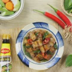 Cách Làm Thịt Ba Chỉ Rim Lá Chanh Hấp Dẫn Đưa Cơm