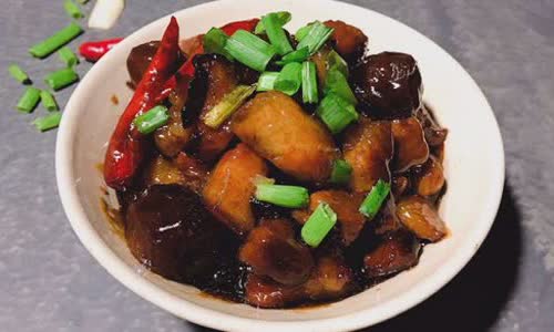 Cách làm Thịt ba rọi rim mơ ngâm