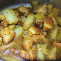 Cách Làm Thịt Heo Ba Chỉ Kho Củ Cải Trắng Đơn Giản