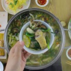 Cách làm Lẩu gà nấu nấm