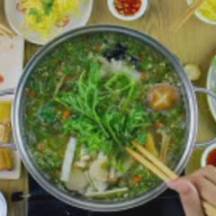 Cách làm Lẩu gà nấu nấm