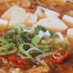 Cách Nấu Lẩu Kim Chi Ngon Chua Cay Ngon Đúng Điệu