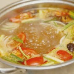 Cách Nấu Lẩu Thái Đơn Giản Đậm Vị