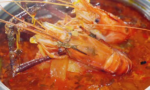 Cách làm lẩu tôm càng kiểu Thái