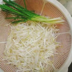 Cách làm Hủ Tiếu Xương Heo thơm ngon chuẩn vị ngoài hàng